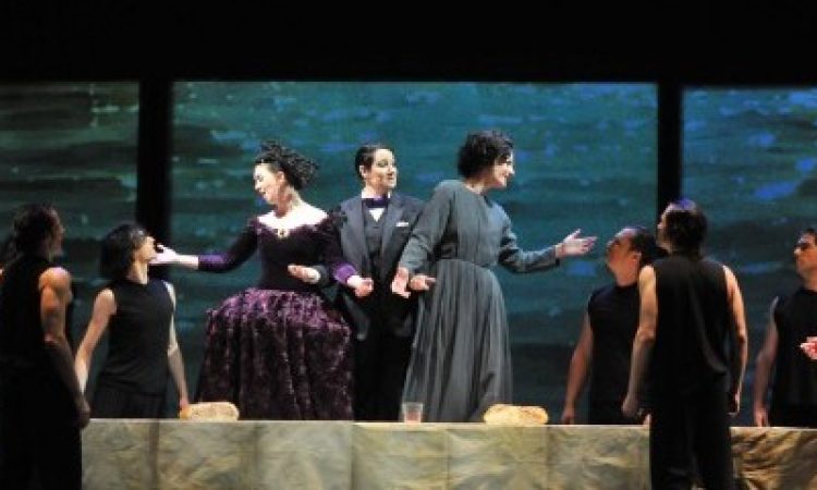 Photo: Kelly & Massa